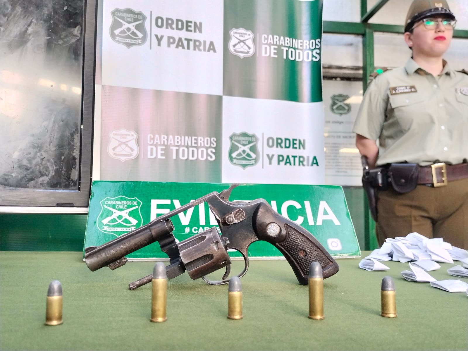 OS7 Los Ángeles recupera arma de fuego robada en Santiago - Bionoticias.cl