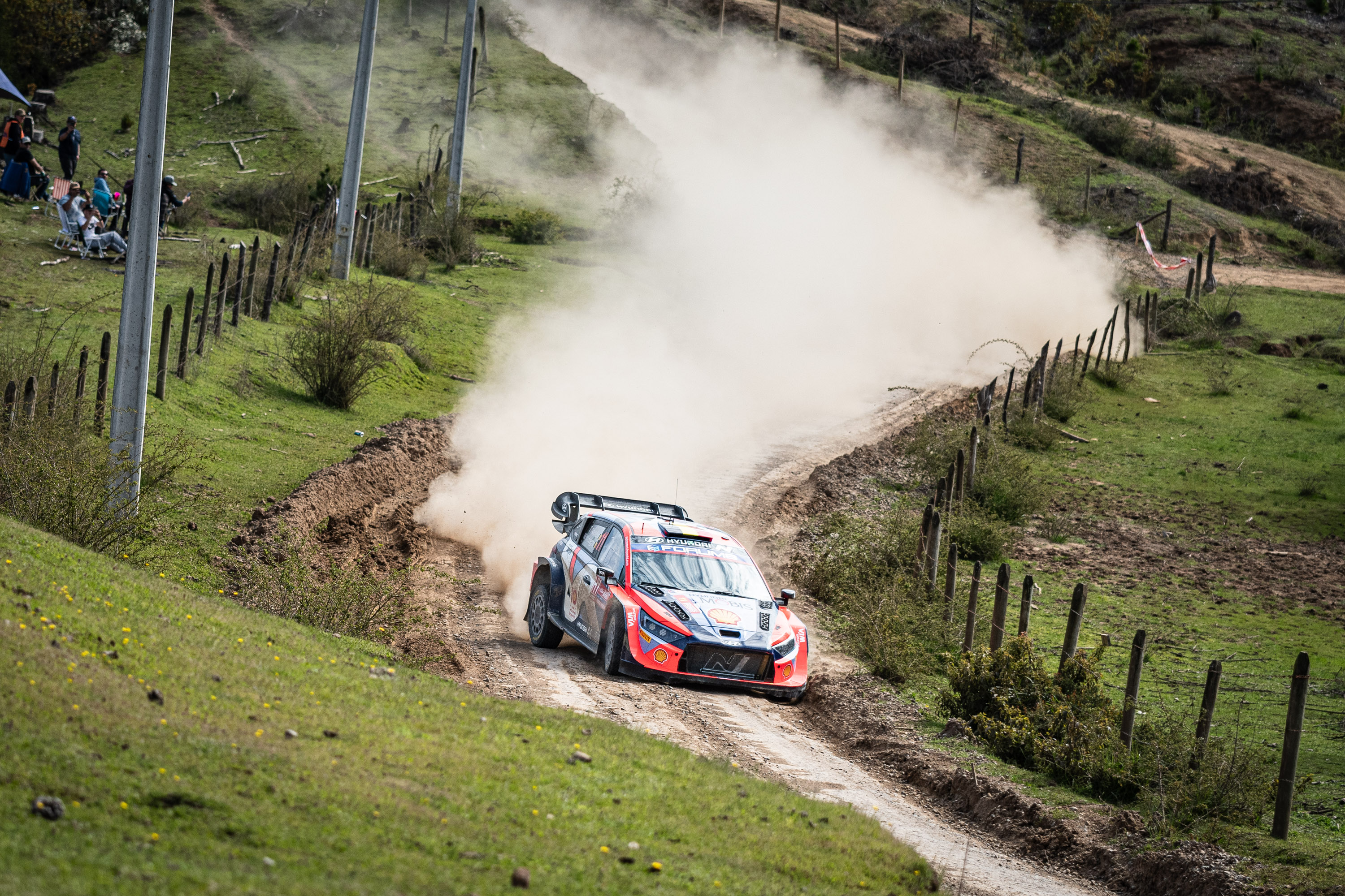Elfyn Evans voló alto en primera etapa del Rally Chile Biobío ...